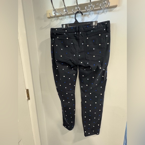 Banana Republic Blue Cropped Pants with Blue and White Dots - Picture 2 of 11